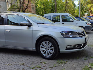 Volkswagen Passat foto 4