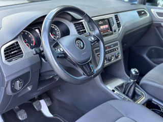 Volkswagen Golf foto 8