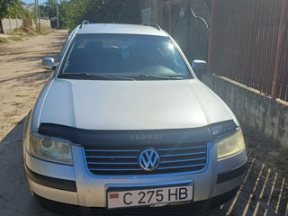 Volkswagen Passat foto 3