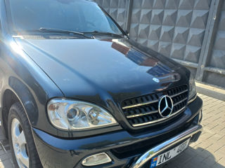 Mercedes M-Class