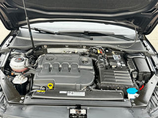 Volkswagen Passat foto 9