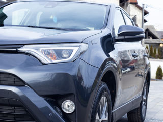 Toyota Rav 4 foto 3