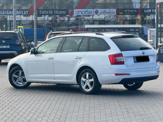 Skoda Octavia foto 5