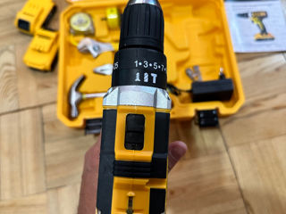 Ударный шуруповёрт DeWalt 24V/6Ah (инструменты в наборе) foto 5