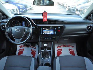 Toyota Auris foto 11