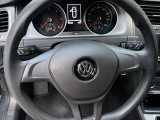 Volkswagen Golf foto 8