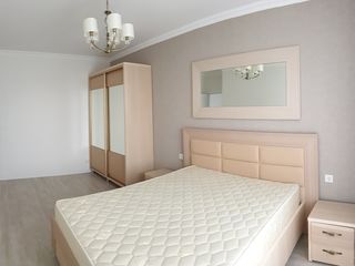 Chirie, 2 dormitoare + living 87m2, Bloc Nou, cărămidă Roșie Bricston, podea caldă, totul Nou! foto 6