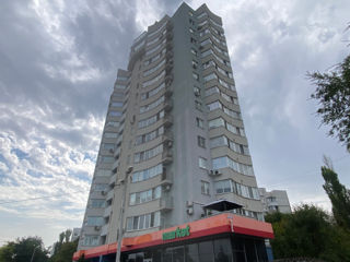 Apartament cu 2 camere, 92 m², Centru, Chișinău foto 2