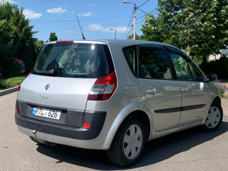 Renault Scenic фото 2