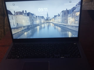 Laptop Asus foto 4