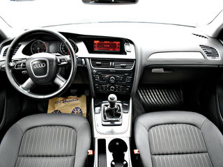 Audi A4 foto 8