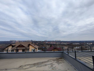 Duplex de vinzare in Codru foto 10