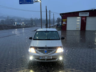 Dacia Logan foto 2