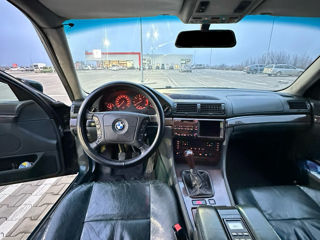 BMW 7 Series foto 5