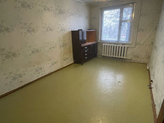 Apartament cu 2 camere, 56 m², Botanica, Chișinău foto 2