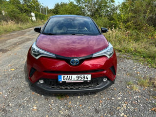 Toyota C-HR foto 5