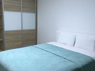 Apartament cu 2 camere, 61 m², Centru, Chișinău foto 3