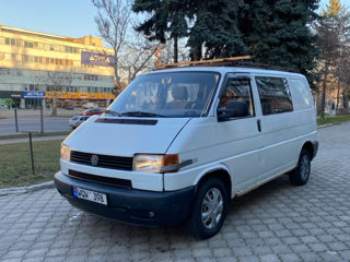 Volkswagen Transporter foto 3