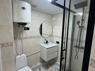 Apartament cu 2 camere, 55 m², Botanica, Chișinău foto 3