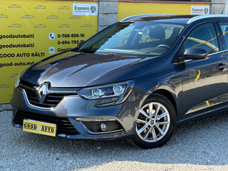 Renault Megane foto 2