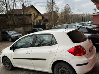 Toyota Auris foto 10