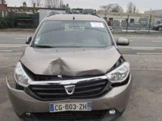 Dacia Logan foto 1