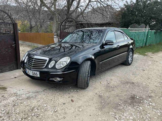 Mercedes E-Class foto 3