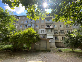 Apartament cu 3 camere, 86 m², Botanica, Chișinău foto 9