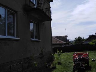 Vînd apartament cu două camere si bucătărie aparte foto 2