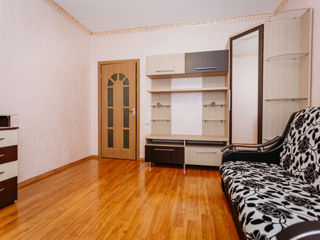 Apartament cu 3 camere, 85 m², Poșta Veche, Chișinău foto 8