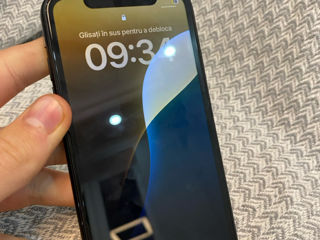 Vând IPhone Xr foto 2