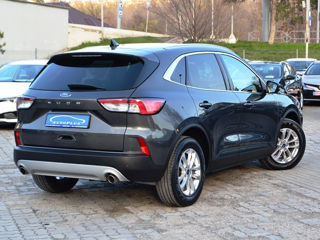 Ford Kuga foto 2