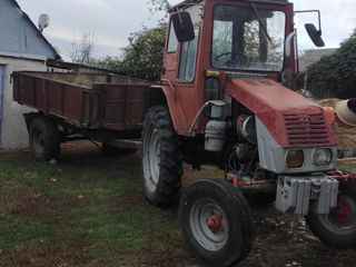 Tractor T25