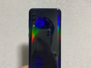 Samsung A50