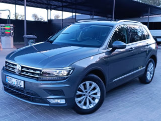 Volkswagen Tiguan foto 2