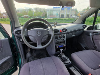 Mercedes A-Class фото 1