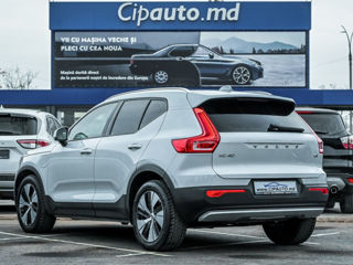 Volvo XC40 foto 2