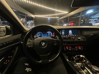 BMW 5 Series foto 10