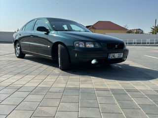 Volvo S60 foto 2