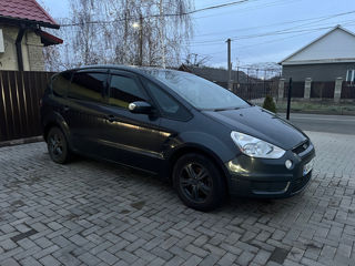 Ford S-Max foto 2