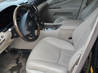 Lexus LS Series foto 5