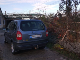 Opel Zafira foto 5