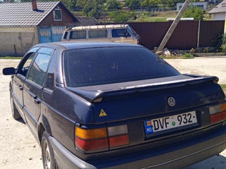 Volkswagen Passat foto 1