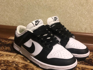 Vând Nike dunk Panda