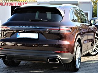 Porsche Cayenne foto 3