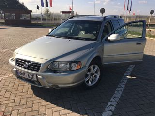 Volvo XC70 foto 6