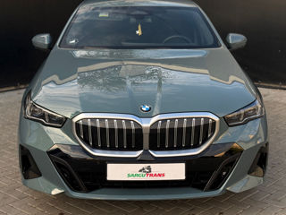 BMW 5 Series foto 3