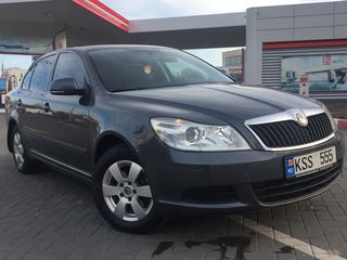 Skoda Octavia foto 1