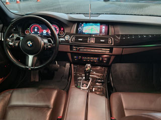 BMW 5 Series foto 5