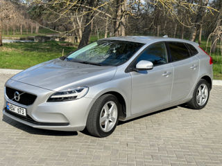 Volvo V40 foto 2